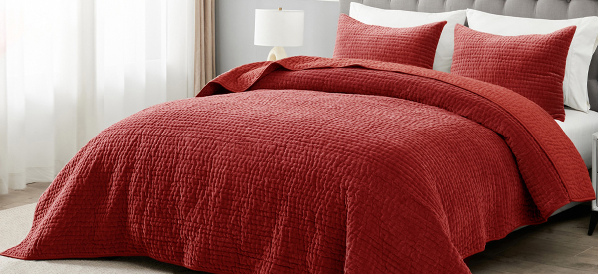 Red bedding