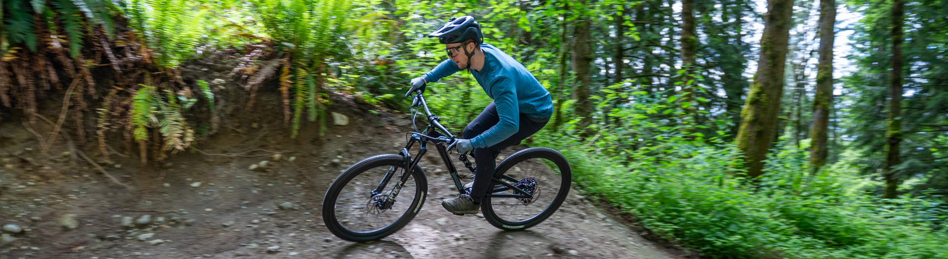 Ridging Mountain bike on a trail