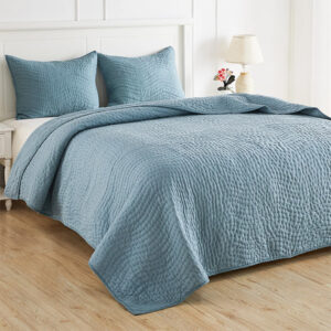 Blankets & Quilts